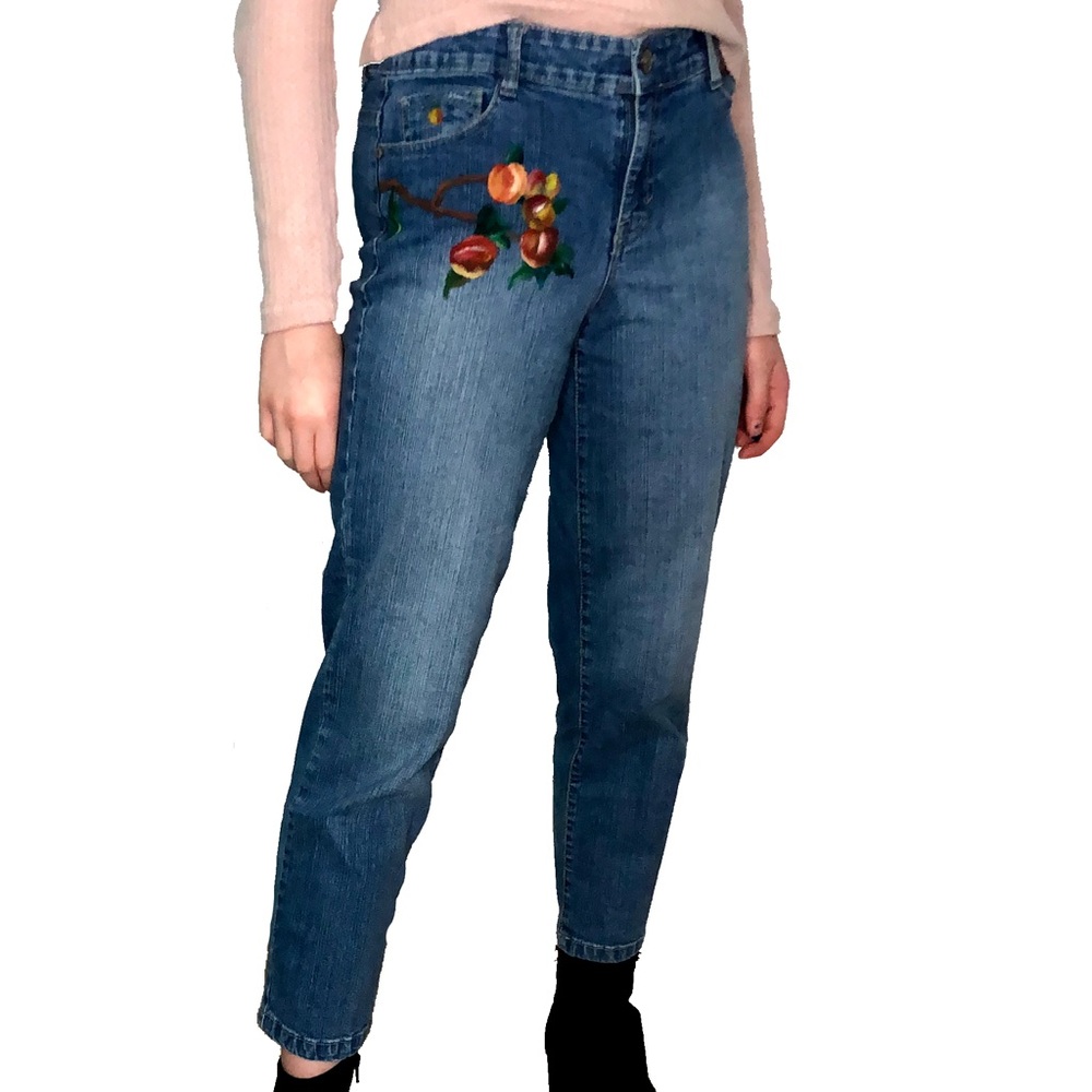 HAND-PAINTED Jeans | Peachy